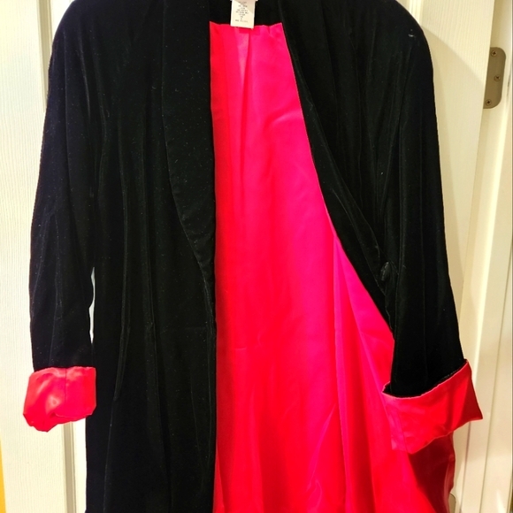 Moda International Black Velvet Coat Size 6 - Picture 3 of 7